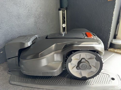 Robot tagliaerba husqvarna - robot,